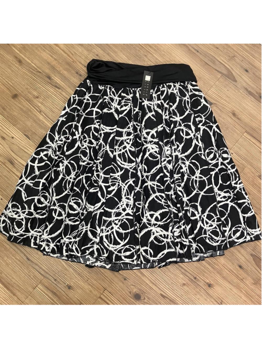 NWT Vintage Y2K Boho Art Deco Linen Blend Skirt Carole Little LARGE Black White